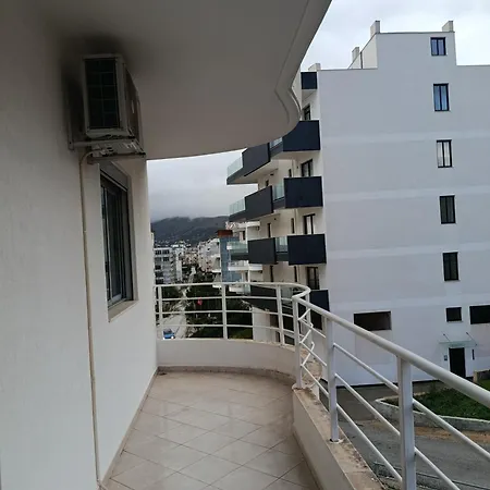 Cako's * Sarandë